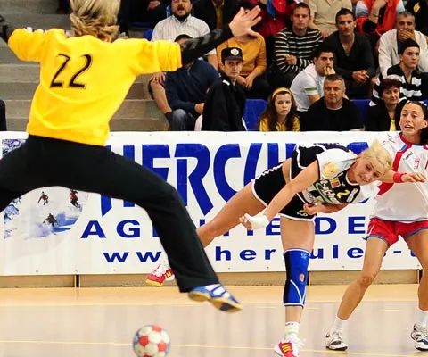 Handbal: România-Rusia 25-35, în al doilea meci de la Cupa Mondială
