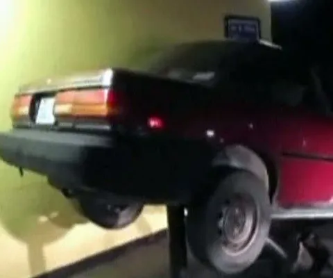 O fetiţă a scăpat ca prin urechile acului dintr-un accident rutier