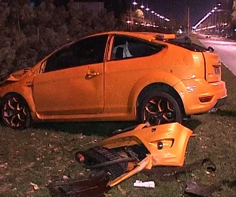 Două persoane au fost grav rănite în urma unui accident rutier petrecut în Capitală