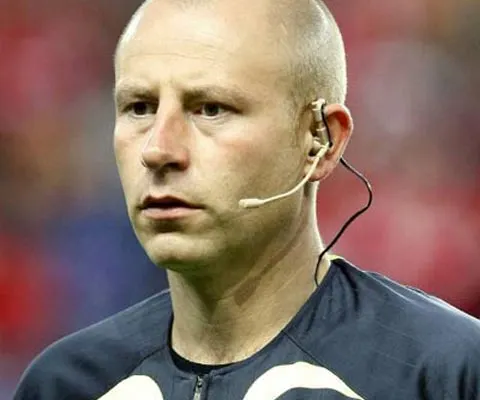 Liga Campionilor - Meciul Unirea Urziceni-VfB Stuttgart va fi arbitrat de francezul Laurent Duhamel