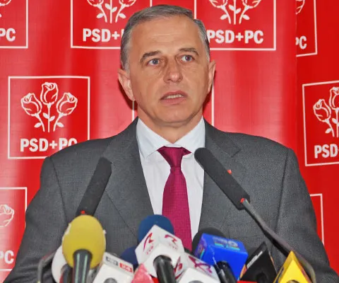 PSD susţine iniţierea unei moţiuni de cenzură pentru înlăturarea actualului guvern, a anunţat Mircea Geoană
