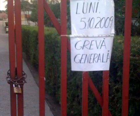 Aurel Cornea: Sindicatele din învăţământ sunt hotărâte să continue protestele