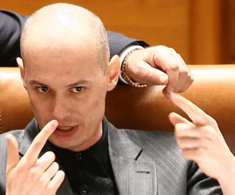 PNL l-a propus pe Bogdan Olteanu pentru postul de viceguvernator al BNR