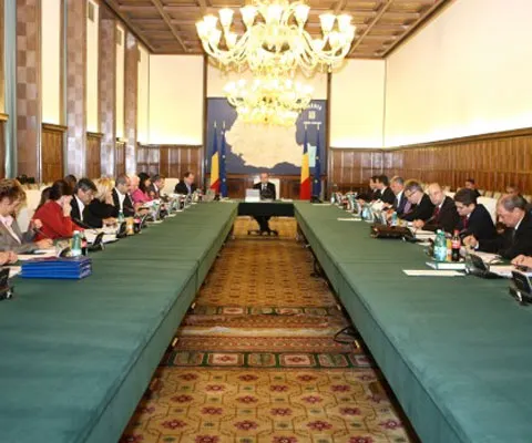 Legea pensiilor a fost discutată de Guvern, miercuri