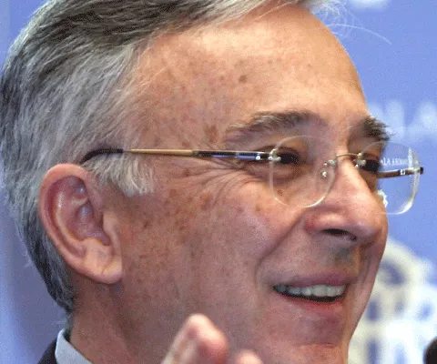 Mugur Isărescu a fost reconfirmat ca guvernator al BNR