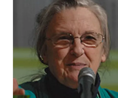 Elinor Ostrom, prima femeie laureată cu premiul Nobel pentru Economie