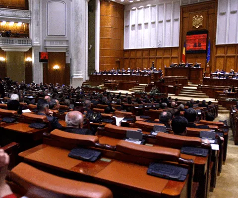 Votul din Parlament s-a încheiat. În scurt timp se va afla soarta Guvernului Boc