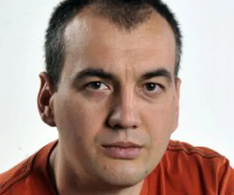 Viorel Dobran: Supremaţia online-ului: Căderea Guvernului Boc 1/2 a fost "breaking news" în Argentina