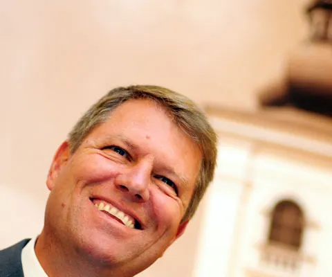 Klaus Johannis: Sunt candidatul pentru postul de premier din partea PNL, PSD, UDMR, PC şi a minorităţilor