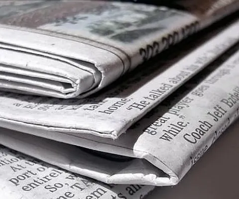 Băsescu, Geoană şi Putin, subiecte pentru editorialele de luni
