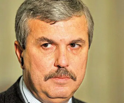 Dan Nica a contestat în instanţă revocarea sa din Guvern