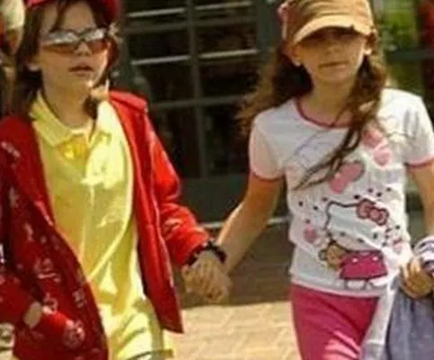 Copiii lui Michael Jackson, implicaţi într-un accident auto
