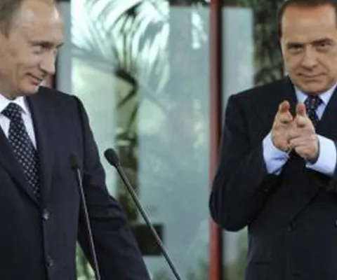 Putin şi Berlusconi au discutat despre fotbal