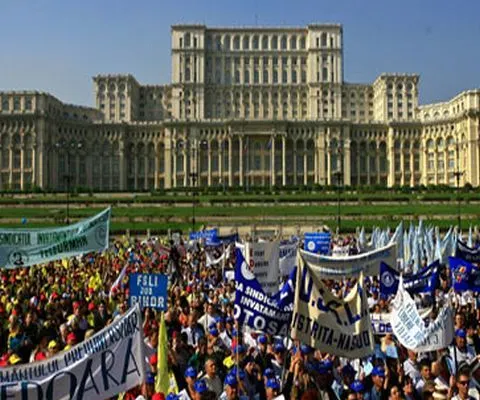 Sindicaliştii din energie vor continua protestele în fiecare miercuri până la finalul lunii noiembrie