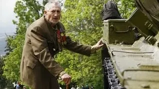 Guvernul a majorat ajutorul anual al veteranilor şi văduvelor de război