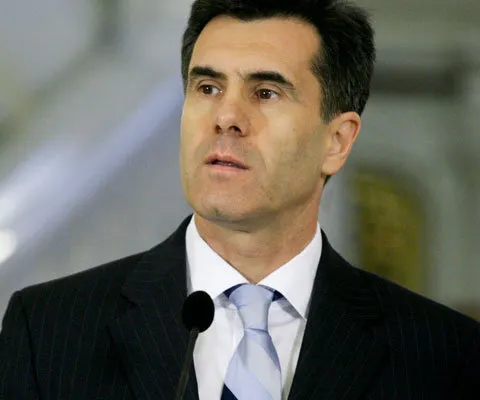 Guvernul Croitoru a picat în urma votului din Parlament