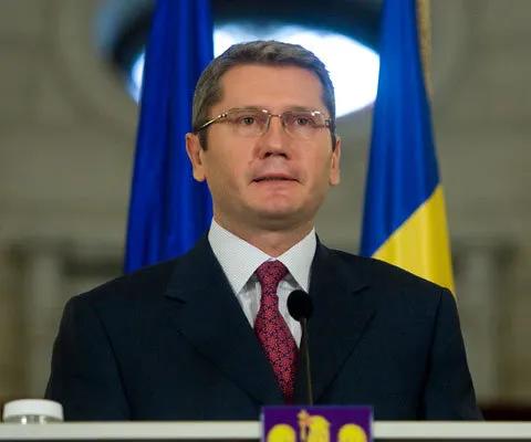 Parlamentul ar putea fi dizolvat, dacă respinge şi Guvernul Negoiţă