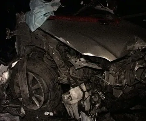 Un om a decedat, iar un altul a fost rănit într-un grav accident rutier