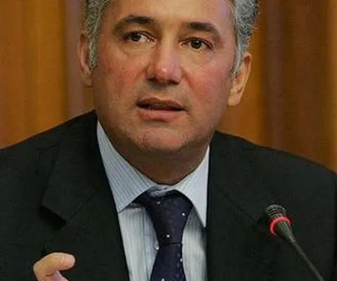 Videanu: Rămân interimar la Sănătate şi după 15 noiembrie