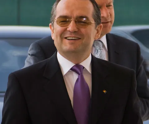 Boc spune că interimatul Guvernului său poate continua până când noii miniştri depun jurământul
