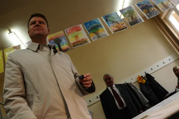 Johannis: Sunt onorat de propunerea de a conduce Guvernul după alegeri