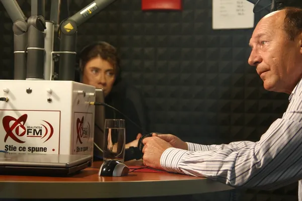 Traian Băsescu, la Realitatea FM: Nu vă pot spune ce am vorbit cu Klaus Johannis