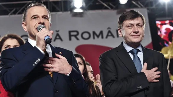 Geoană l-ar susţine pe Antonescu pentru funcţia de premier, chiar şi într-un guvern fără PSD