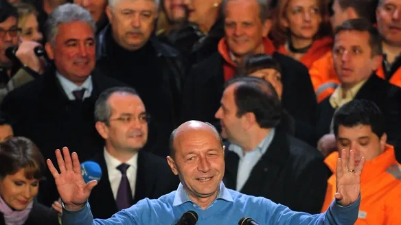 ANALIZĂ: Viitorul guvern al lui Băsescu. Formule de lucru