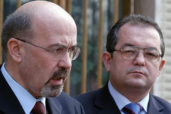 Preşedintele UDMR a discutat, la Palatul Victoria, cu Emil Boc şi premierul desemnat, Liviu Negoiţă