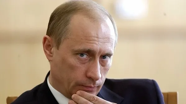 Vladimir Putin evocă o posibilă candidatură la preşedinţia Rusiei în 2012