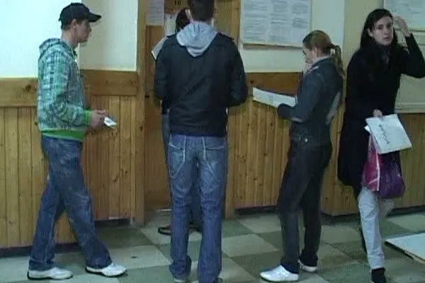 Medicii suceveni se pot angaja în Germania pe un salariu de până la 60.000 de euro pe an