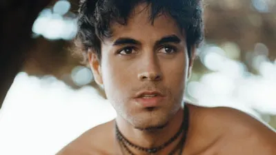 Enrique Iglesias, supus unei operații chirugicale, după ce a fost rănit de o dronă