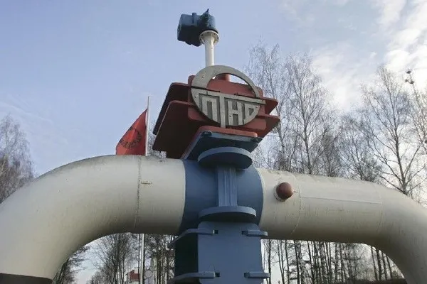 Efectul crizei din CRIMEEA: Rusia îşi va reorienta exporturile de hidrocarburi către Asia