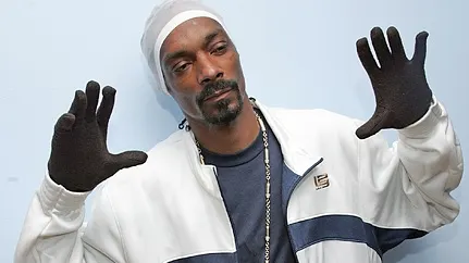 Rapper faimos, reţinut pe un aeroport din Italia. Avea peste 380.000 de euro asupra sa