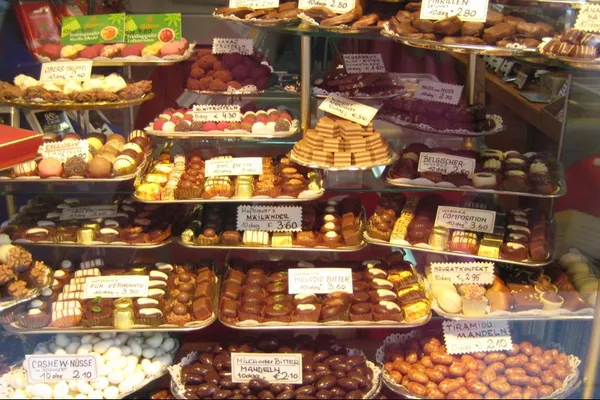 Un folosit aditiv alimentar va fi complet INTERZIS în UE. Pericol IMENS pentru sănătate. În ce produse se găsește