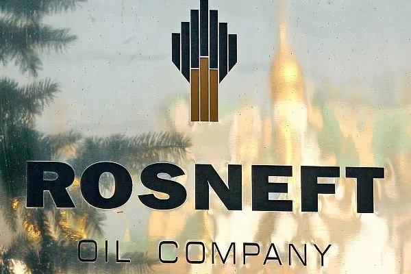 Rusia a confirmat: poluarea de pe Marea Neagă provine de la un vas ce aparține companiei Rosneft