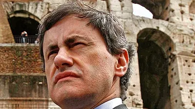 ANCHETĂ. O nouă MAFIE italiană, în legătură cu primăria din Roma, frauda centrele pentru imigranţi