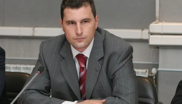 Guvernul suflă și în iaurt când e vorba de folosit Fondul de Rezervă bugetară. Ce spune vicepremierul Tanczos Barna