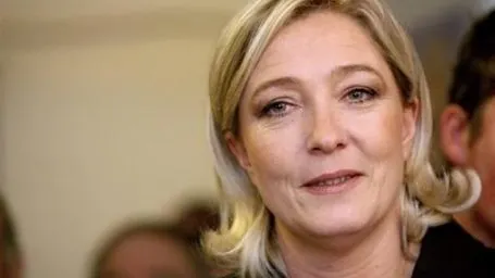 Marine Le Pen îşi exprimă admiraţia faţă de VLADIMIR PUTIN