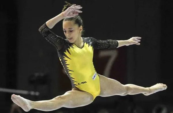 LARISA IORDACHE. Două medalii de aur la Cupa Mondială de la Doha