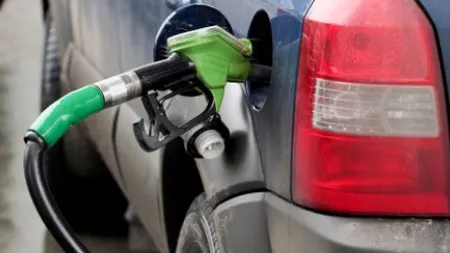 Motorina și benzina s-au scumpit de 4 ori de la începutul anului și până acum. Cât a ajuns să coste un plin de carburant
