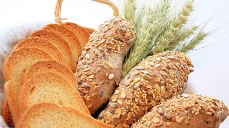 Credeai că alimentele fără gluten sunt sănătoase? Iată ce avertizează experții