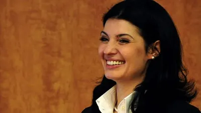 Lavinia Șandru, replică pentru parlamentarii care cer pensii speciale