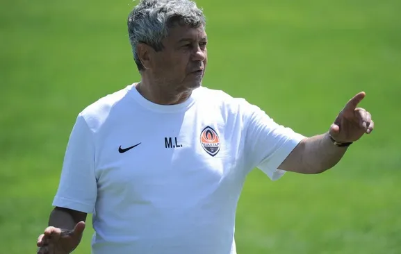 SITUAȚIE DISPERATĂ pentru MIRCEA LUCESCU după doborârea avionului în Ucraina