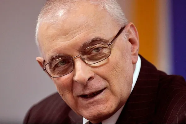 Semnal de alarmă de la Adrian Vasilescu, consilier BNR: Majorarea TVA va duce la o inflație și mai mare
