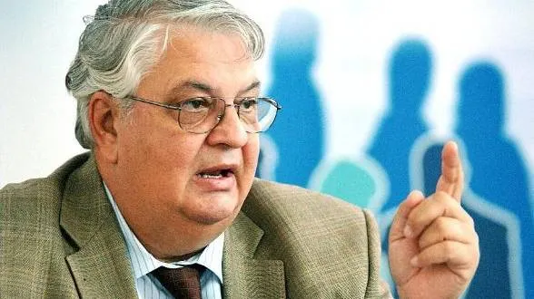 Mircea Coşea: Cui a plătit Guvernul Cioloş TVA de 500 milioane de euro, la final de mandat?