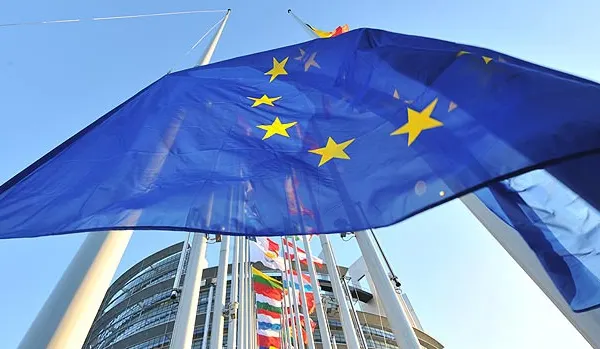 18 ani de când România a devenit oficial stat membru al Uniunii Europene