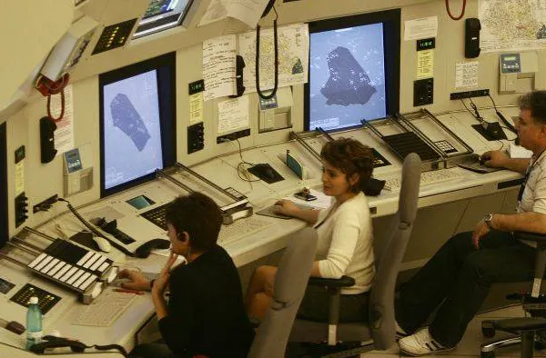 ROMATSA, licitaţie pentru asigurări. Anunţul, făcut la o zi după accidentul aviatic din Apuseni
