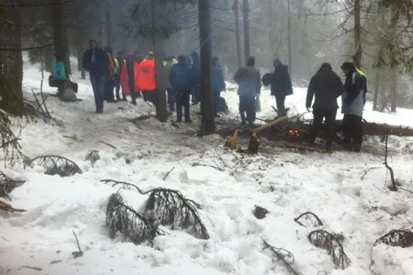 ACCIDENT AVIATIC: 11 localnici salvatori vor primi crucea arhiepiscopală