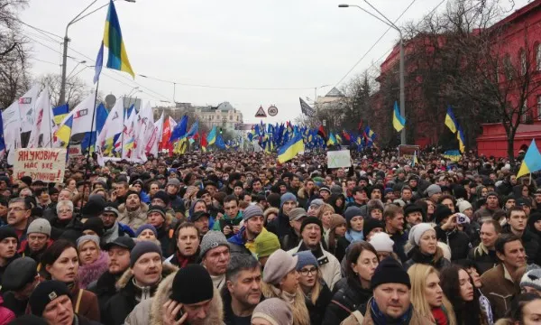 50.000 de oameni protestează la Kiev